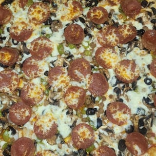 Loaded Nine Toppings Pizza (Large)